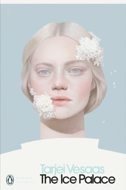 Book cover of 'The Ice Palace' by Tarjei Vesaas with a light blue background and a woman's face.